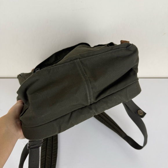 Fjall Raven kanken no. 2 laptop backpack dark olive canvas leather - Picture 6 of 9